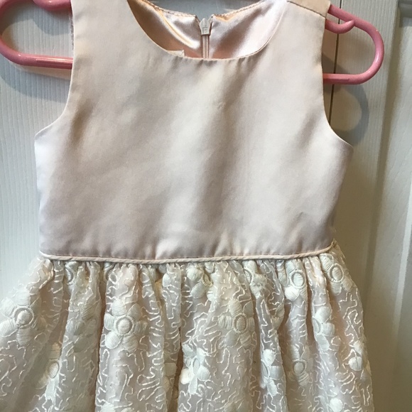 American Princess dress - Picture 2 of 5